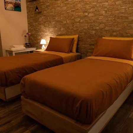 Bed & Breakfast Tizzy Apartment&rooms Bari