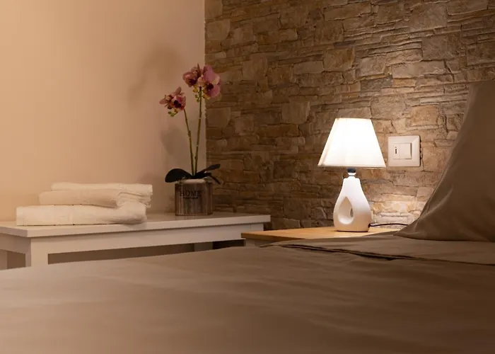 Tizzy & Готель типу 