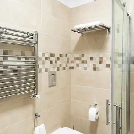 Tizzy Apartment&rooms Bed & Breakfast