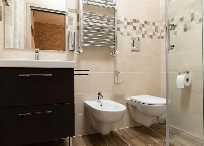 לינה וארוחת בוקר Tizzy &